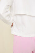 תמונת תקריב דוגמן של Always Effortless Jacket