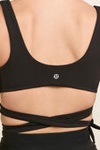 תמונת תקריב דוגמן של Nulu™ Wrap-Front Tie Bra