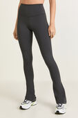 Align™ Mini-Flare Pant *Regular תמונת דוגמן קידמית של Align™ Mini-Flare Pant *Regular