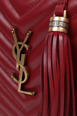 תמונת תקריב של Lou Camera Bag in Red Quilted Leather