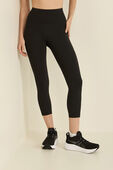 Swift Speed High-Rise Crop 21'' תמונת דוגמן קידמית של Swift Speed High-Rise Crop 21''