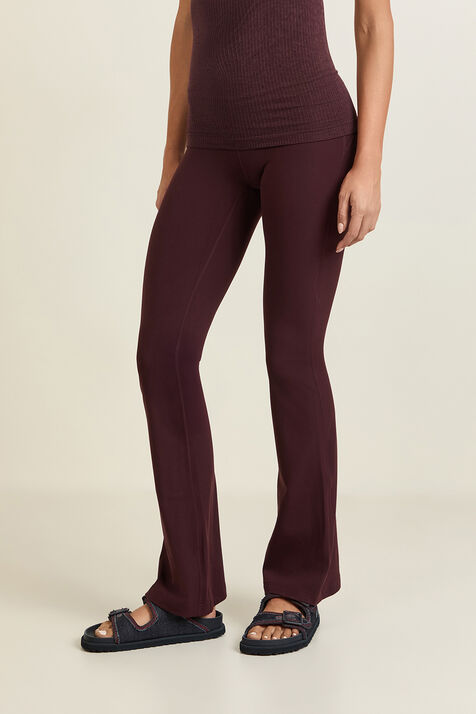 Groove Super-High-Rise Nulu™ Flared Pant *Regular