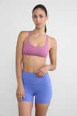 תמונת דוגמן קידמית של Free to Be Bra