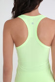 תמונת תקריב דוגמן של Swiftly Tech Racerback Tank Top 2.0