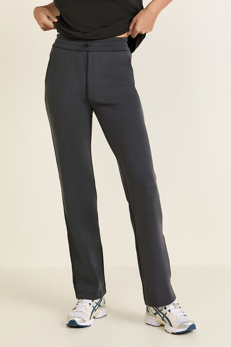 Softstreme™ High-Rise Pant Regular