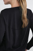 תמונת תקריב דוגמן של Back in Action Long-Sleeve Shirt