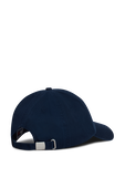תמונה אחורית של כובע מצחייה
