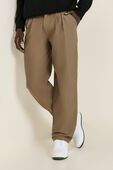 Utilitech™ Twill Relaxed Pleated Trouser תמונת דוגמן קידמית של Utilitech™ Twill Relaxed Pleated Trouser