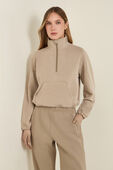 תמונת דוגמן קידמית של Brushed Softstreme Half Zip