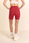 תמונת דוגמן אחורית של Align™ HR Short 6