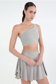 Align™ Asymmetrical Bra, A/B Cup תמונת דוגמן קידמית של Align™ Asymmetrical Bra, A/B Cup