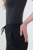 תמונת תקריב דוגמן של Nulu™ Asymmetrical Bodysuit