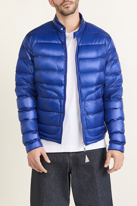 מעיל פוך קל סלים פיט MONCLER
