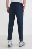 תמונת דוגמן אחורית של ABC Slim-Fit Pant 30