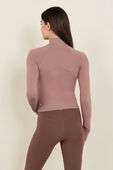 תמונת דוגמן אחורית של It`s Rulu Run Cropped Half Zip
