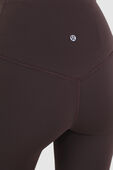 תמונת תקריב דוגמן של Align V Waist Flair Pant