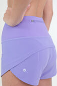תמונת תקריב דוגמן של Speed Up High-Rise Lined Short 2.5
