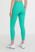 תמונת דוגמן אחורית של Fast and Free High-Rise Crop 23" *Pockets
