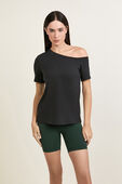 Off-The-Shoulder Cotton T-Shirt תמונת דוגמן קידמית של Off-The-Shoulder Cotton T-Shirt