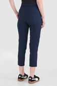תמונת דוגמן אחורית של Dance Studio Mid-Rise Cropped Pant