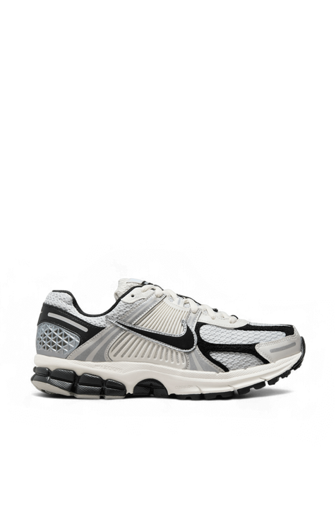 נעלי סניקרס זום וומרו 5 NIKE