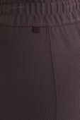 תמונת תקריב דוגמן של Ribbed Softstreme High-Rise Pant 32