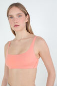 תמונת דוגמן קידמית של Nulu™ Scoop Neck Brallette