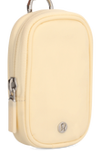 תמונת תקריב של Clippable Nano Pouch