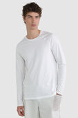 תמונת דוגמן קידמית של Metal Vent Tech Long-Sleeve Shirt