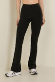 תמונת דוגמן קידמית של Groove High-Rise Nulu™ Flared Pant *Regular