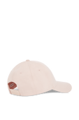 תמונה אחורית של כובע מצחייה