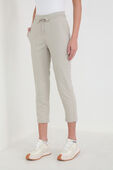 Dance Studio Mid-Rise Crop Jogger תמונת דוגמן קידמית של Dance Studio Mid-Rise Crop Jogger