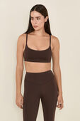 תמונת דוגמן קידמית של Wunder Train Strappy Racer Bra, A/B Cup