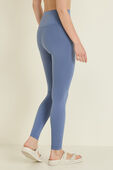 תמונת דוגמן אחורית של Wunder Train High-Rise Tight 28``