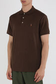 תמונת דוגמן קידמית של Logo Polo Shirt in Brown