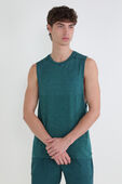 תמונת דוגמן קידמית של Metal Vent Tech Sleeveless