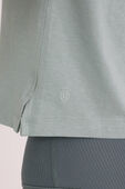 תמונת תקריב דוגמן של Classic-Fit Cotton-Blend Tee