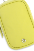 תמונת תקריב של Clippable Nano Pouch