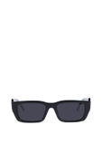 תמונה קידמית של  Dark Lenses Sunglasses in Black