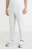 תמונת דוגמן קידמית של New Venture Trouser Pique
