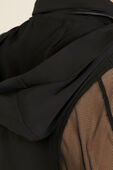תמונת תקריב דוגמן של Classic-Fit Ventilated Running Jacket