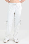 Dance Studio Relaxed-Fit Mid-Rise Cargo Jogger תמונת דוגמן קידמית של Dance Studio Relaxed-Fit Mid-Rise Cargo Jogger