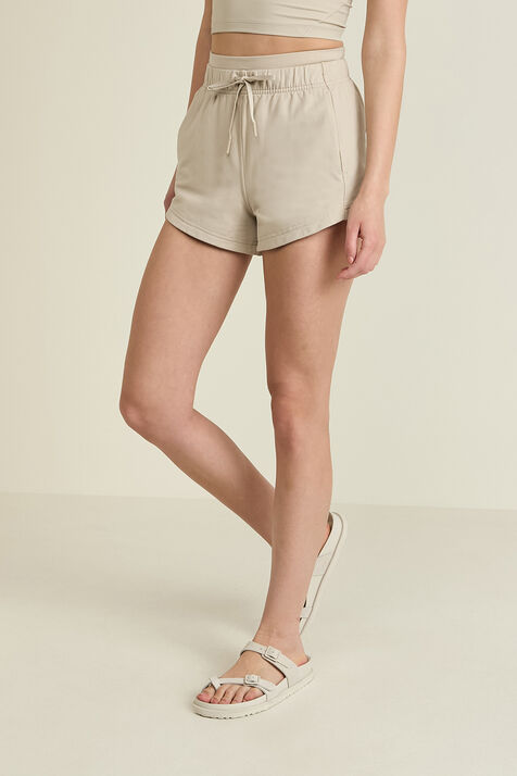 Inner Glow High-Rise Short 3``