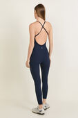 תמונת דוגמן אחורית של Align™ Strappy Ribbed Bodysuit 25''