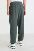 תמונת דוגמן אחורית של Steady State Jogger