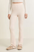 Ribbed Merino Wool-Blend Pant תמונת דוגמן קידמית של Ribbed Merino Wool-Blend Pant