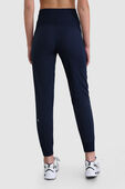 תמונת דוגמן אחורית של Dance Studio Mid-Rise Jogger