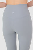 תמונת תקריב דוגמן של Align™ Ribbed High-Rise 28