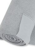 תמונה אחורית של The (Small) Towel