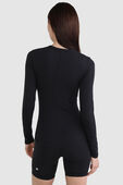 תמונת דוגמן אחורית של Hold Tight Long-Sleeve Shirt